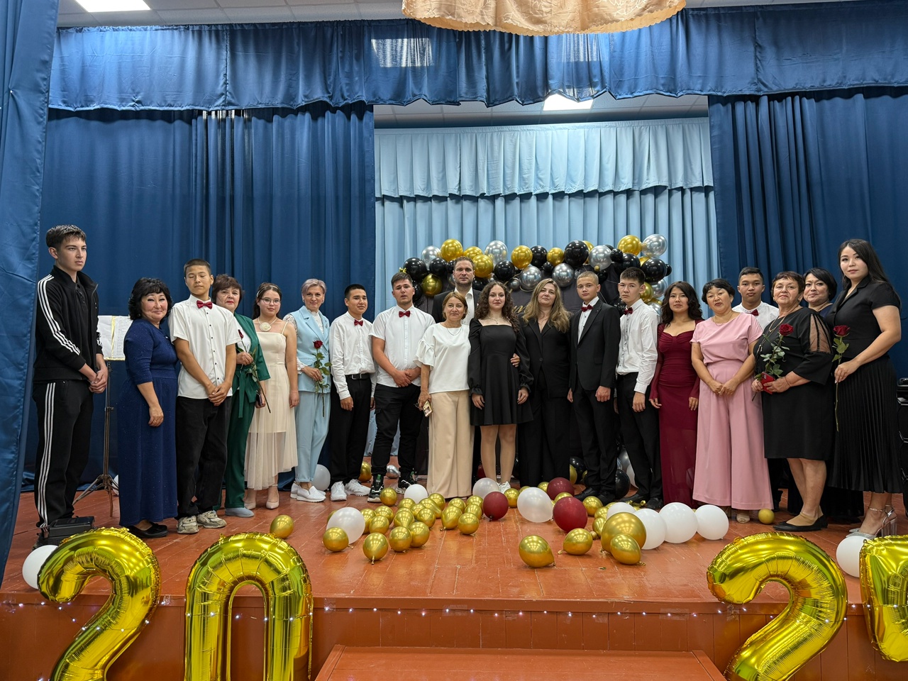 ВЫПУСКНОЙ 9 КЛАССА️.